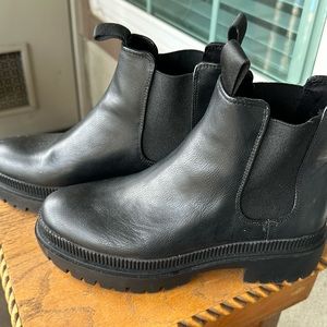 H&M Chelsea Boot
